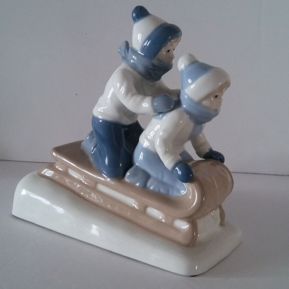 Children sledding porcelain figurine cuernavaca - Picture 3 of 8